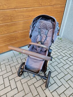Cybex Priam / RoseGold / Simply Flowers / Lux Deep Black - 8