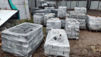 PRODÁM ŽULOVOU DLAŽBU 16X16,16X24,16X32 PRAŽSKÝ STANDART - 8