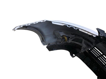 Přední nárazník bílá barva LB9A VW Touran 1T3 r.v. 2012 - 8