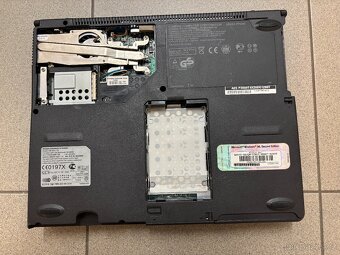 Historický notebook Compaq Armada E500 na ND - 8