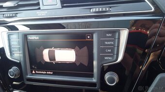 VW Touran 2.0 Tdi-110kw,Highline, Webasto,Led svetla - 8