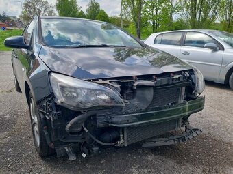 Opel ASTRA J LIM. 5DV. EDITION 1.7d 81kw rok-2010 ANGLIK - 8