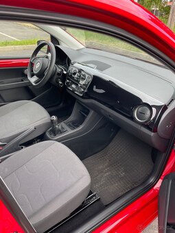 VW UP 1.0 Benzín-CNG - 8