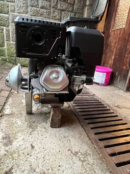 Motor Loncin 389 cc, 4-takt - 8