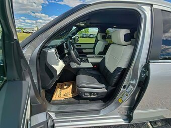 Toyota Sequoia 2024 - 8