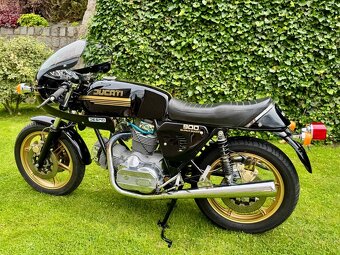 Ducati 900 SS - 8