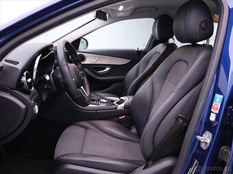 Mercedes-Benz Třídy C 2,0 300d 4Matic Avantgarde DPH (2019) - 8