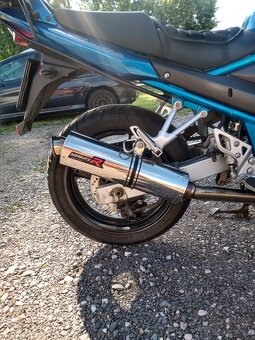 Suzuki Bandit 650 - 8