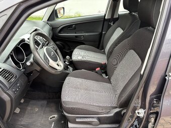 Kia Venga 1.4 CVVT, 1. majitel - 8