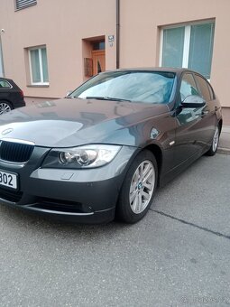 BMW - 8