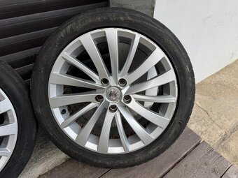 Seat originál ALU kola 17 - 8