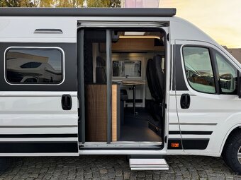 ADRIA TWIN 640 SGX, 140 PS, AKČNÍ CENA - 8