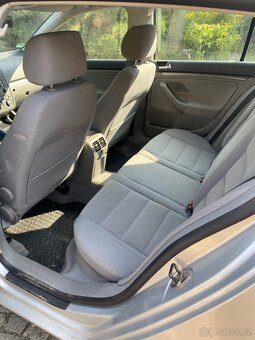 VW Golf 5 1.6FSI Náhradní díly/ND - 8