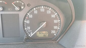 Škoda Fabia Junior 1.4 MPI - 8