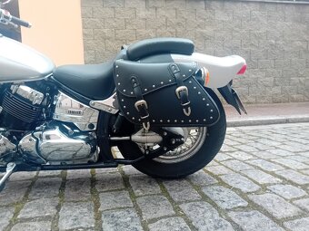YAMAHA XVS 650 - 8