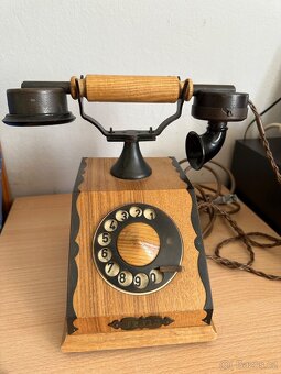Starý dřevěný telefon Tesla - 8