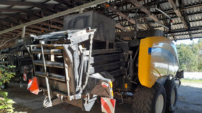 lis New Holland - 8
