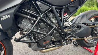 KTM Superduke 1290R - 8