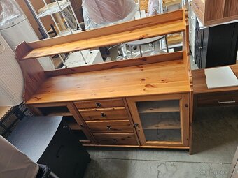 IKEA LEKSVIK VITRÍNA - 8