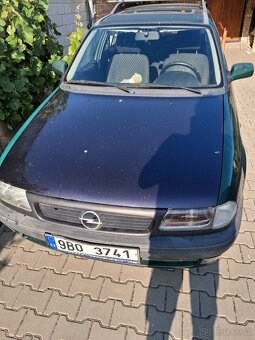 Prodám 0pel Astra a Škoda Octavia - 8