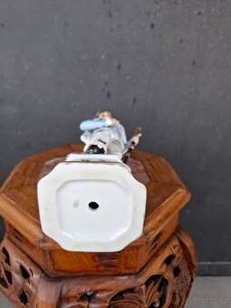 Sběratelská porcelánová soška důstojníka - 8
