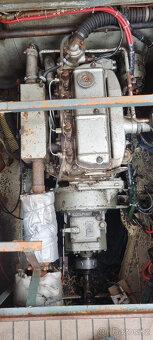 DOERAK 780-AK MOTOROVÁ KAJUTOVÁ LOD - 8