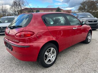 Alfa Romeo 147 1.6i 77kw, 105 000km - 8