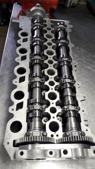 Volvo hlava motoru D5  120, 136,151, 158 kw - 8