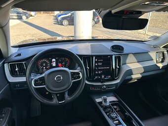 Volvo XC60 B4 AWD Inscription - 8