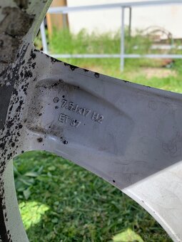 Alu kola s pneu Merrcedes R17 - 8