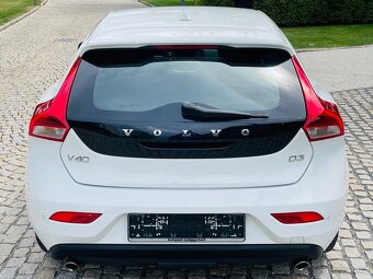 Volvo V40 2.0 D3 5VÁLEC AUTOMAT LED Bi XEN VÝHŘEV SERVISKA - 8