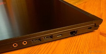 MSI GF63 Thin 15,6 FHD IPS 144Hz i5 16GB 512GB GTX 1650 - 8