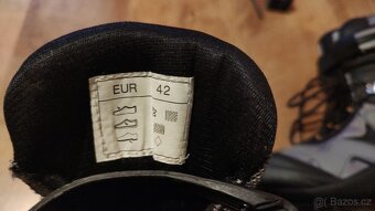 ZÁNOVNÍ Inline brusle HySkate vel. 42 vč. náhradní brzdy - 8