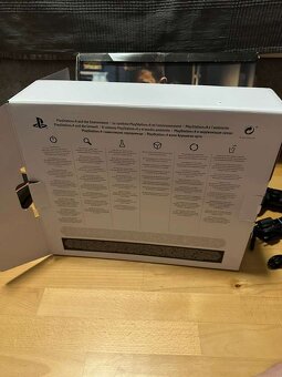 Playstation 4 limitovaná edice - 8