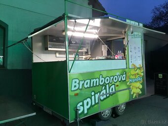 FOOD TRUCK-stánek - do 750kg Ř.O. Skupiny B - nebržděný - 8