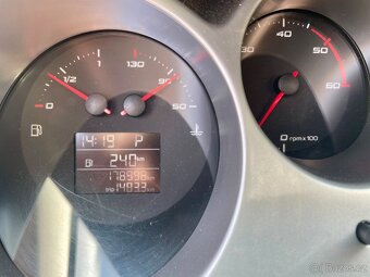 Seat Altea XL,2011,1.6TDI-77kw,DSG,servis.kniha. - 8