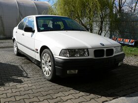 BMW E36 318i SEDAN - 8