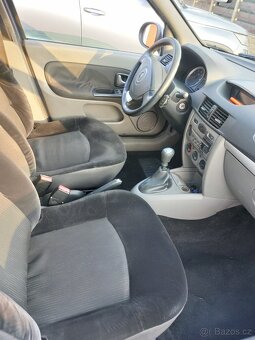 Renault Thalia 1.2, klima, 1.majitel, 2012 - 8