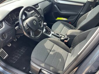 Škoda Octavia Combi 1.4 TSI 103KW Ambition PLUS - 8
