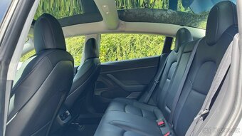 Tesla Model 3 SR+ refresh pouze 23tis km - 8