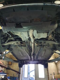 HONDA CIVIC 4D EK3 - 8