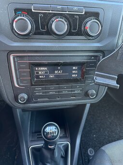 CADDY Maxi 1,4 Tgi 81kW dílna + měnič 230V - 8
