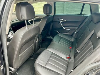 OPEL Insignia 2.0 CDTI - 8
