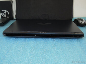 erní HP Victus 15 IPS 6.Jádro Ryzen 5600 GTX1650 16GB 1TB - 8