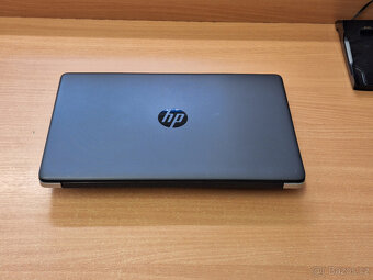 HP 15-GW003NC - AMD 4×3,5GHz, 8GB RAM, 512GB M2, 2× grafika - 8