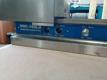 CNC přesný svěrák VERTEX VMC 160 - 8