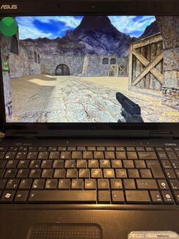Funkční herní notebook ASUS - 8