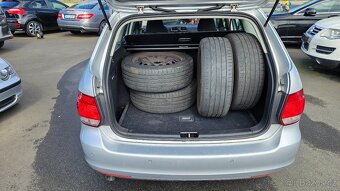 Volkswagen Golf 1,6 TDi - 8