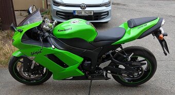 Kawasaki ninja zx6r - 8