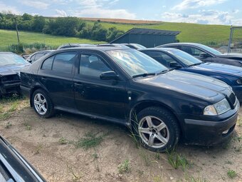 Škoda Octavia 1.8T 4x4 liftback - 8